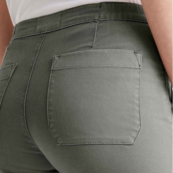 NWT DUER Women's Live Lite Jogger in Fatigue - Size Small - Picture 6 of 8